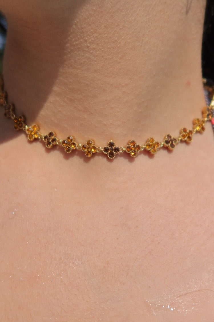 Collier prestige marron