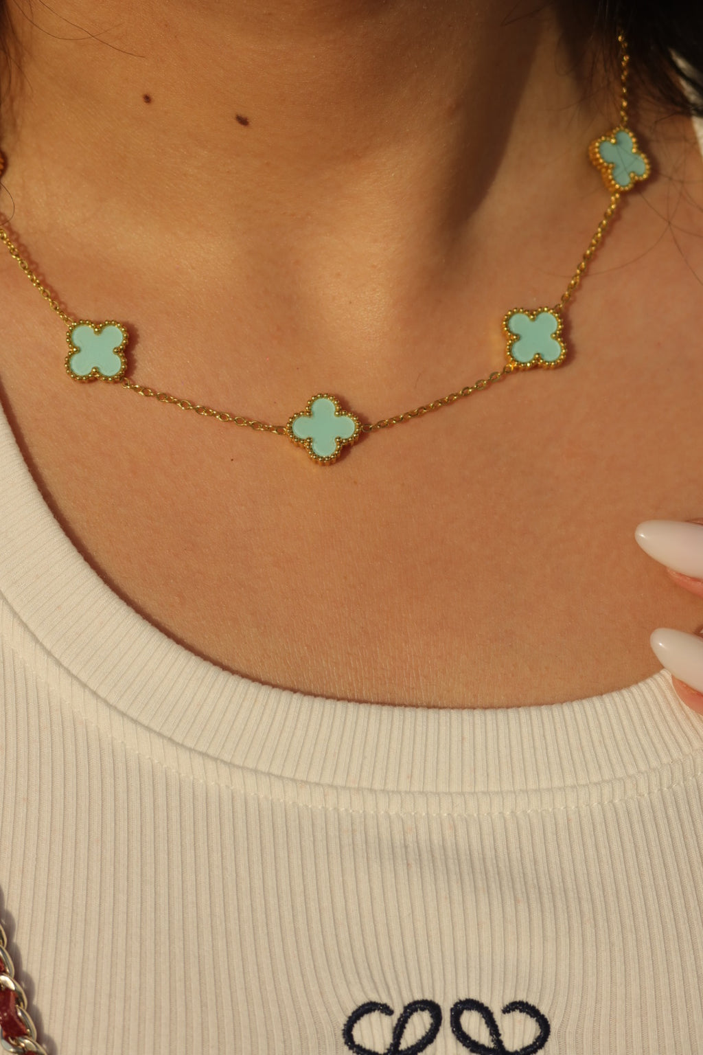 Collier naya