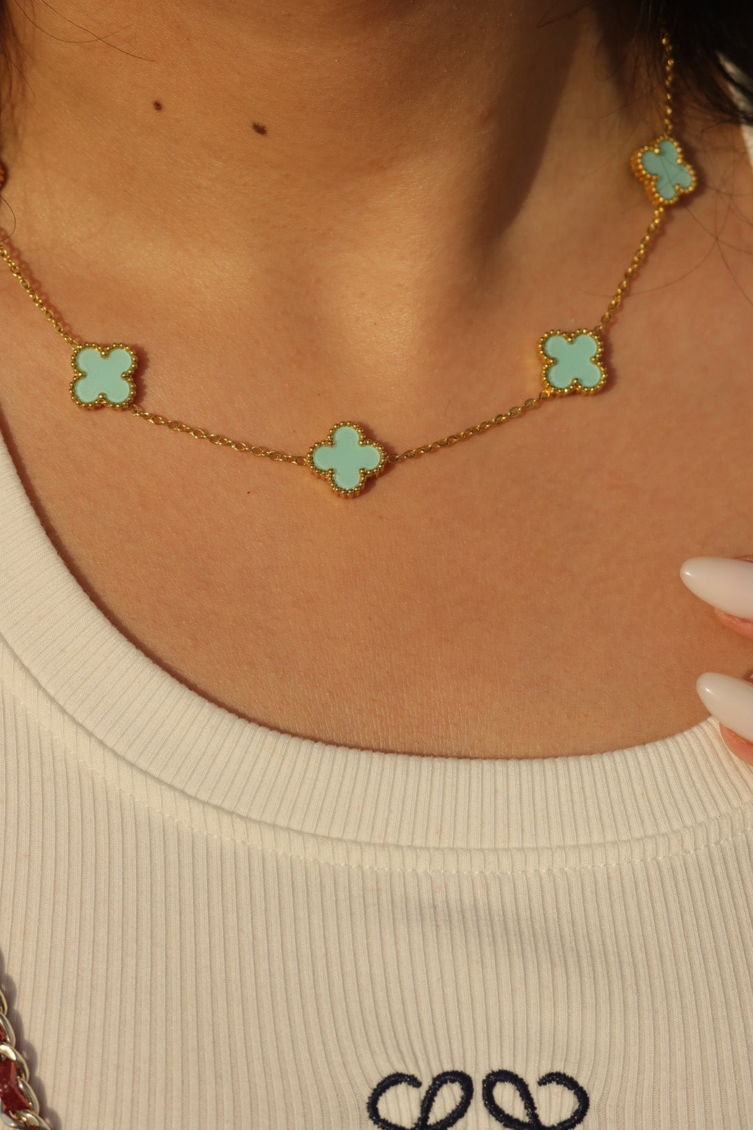 Collier naya